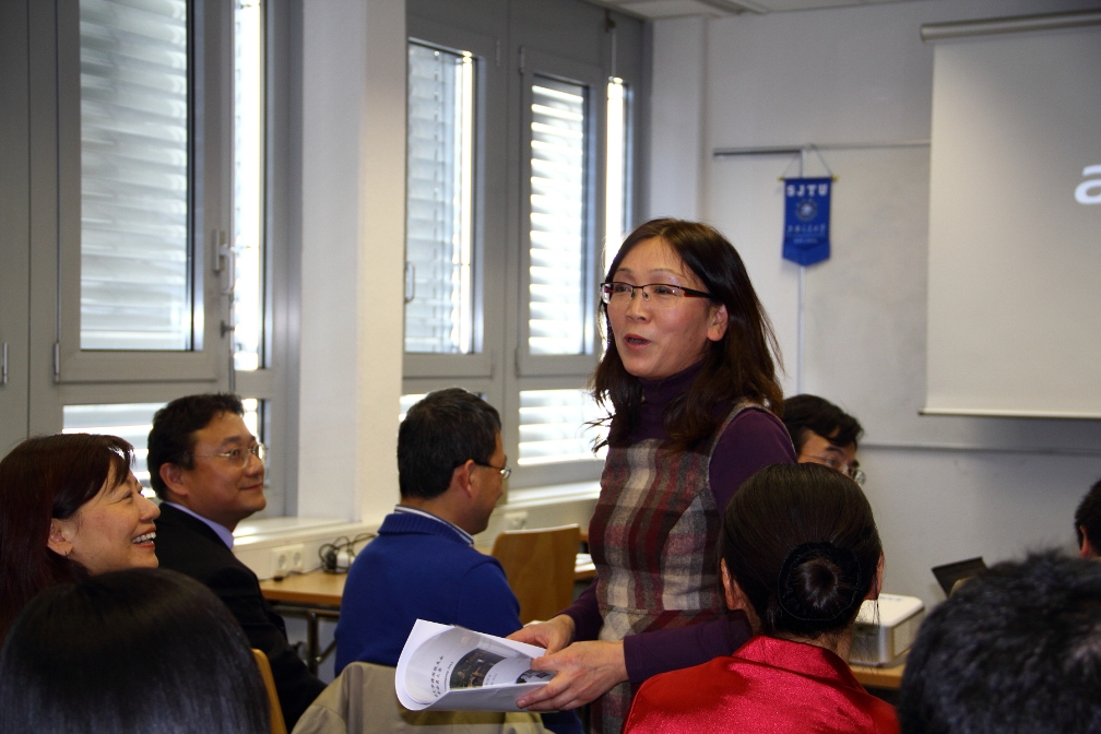 上海交通大学德国校友会2012年会员大会的图片集三