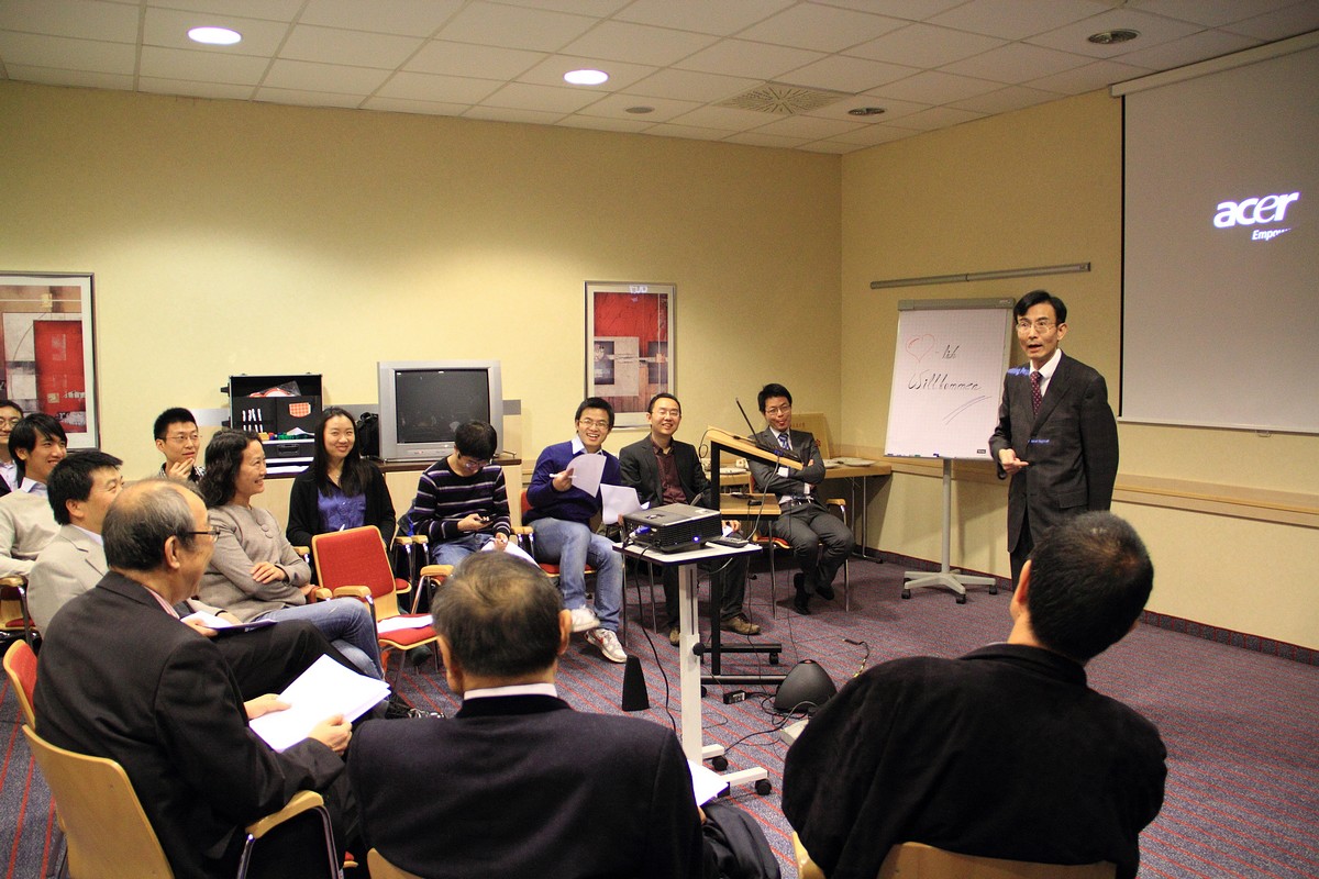 上海交通大学德国校友会2013年会员大会图片集